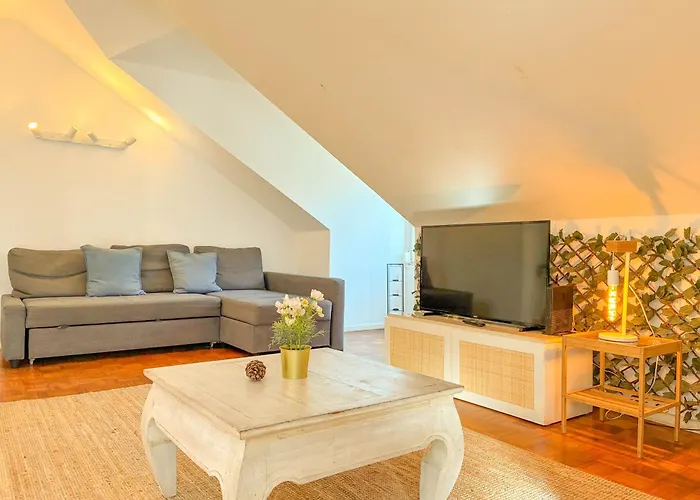 My Fair - 3 Bedroom Loft Near Real *