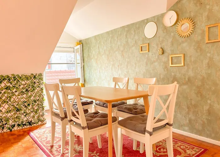 My Fair - 3 Bedroom Loft Near Real Lisboa