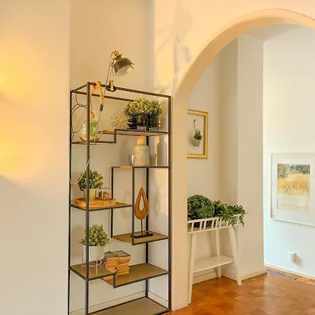 My Fair - 3 Bedroom Loft Near Principe Real Apartment